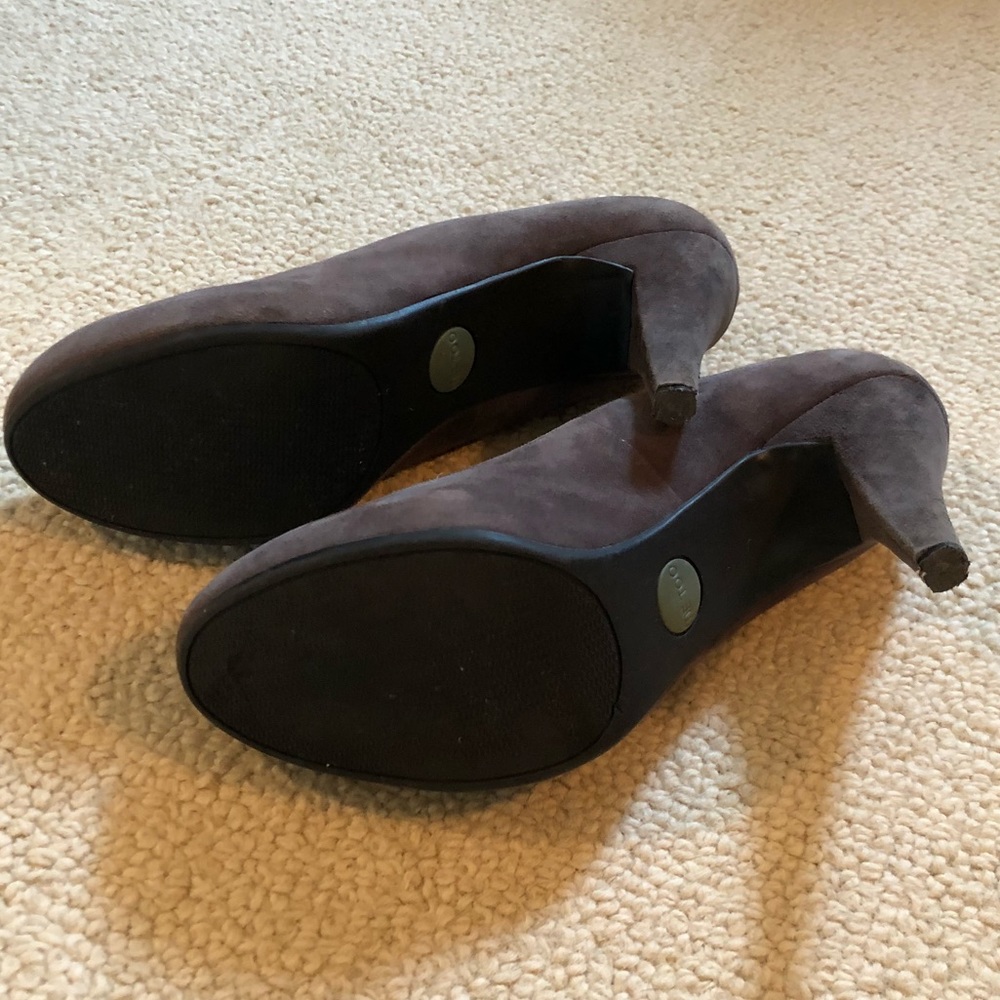 Me Too Locket Platform Pumps - Picture 7 of 7